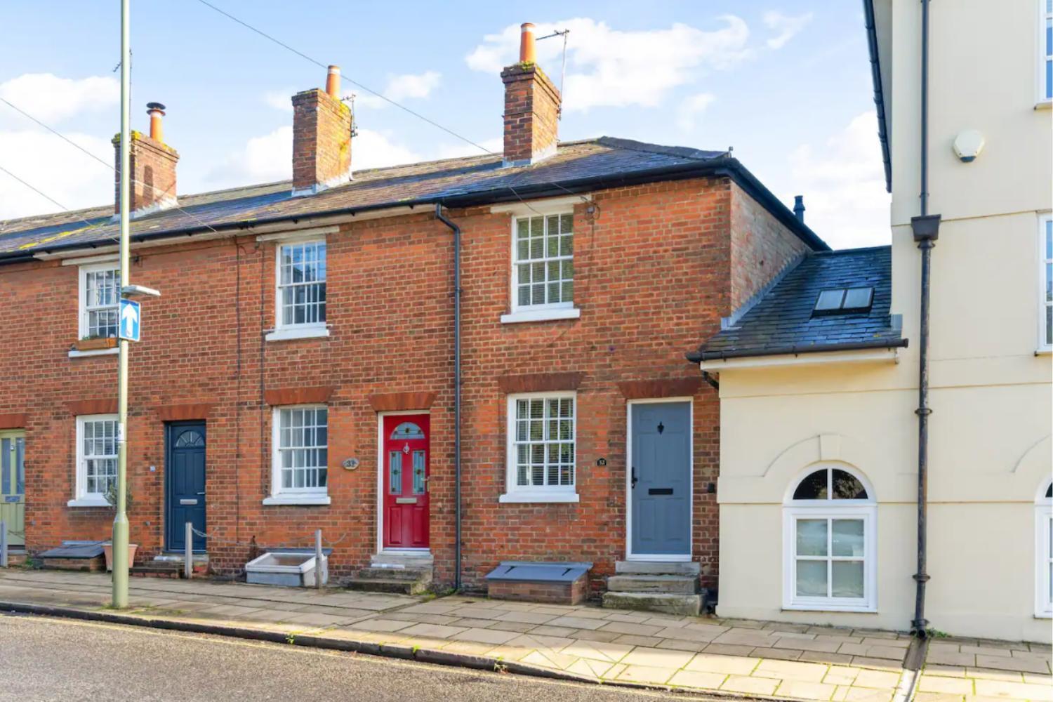 2 Bedrooms Stunning Westgate Cottage Retreat, Central Winchester, Free On-Street Parking Permit, With Garden Close To Cathedral - Sleeps 6, Pets Are Welcome, Summer Special Offer! - By Blue Puffin Stays Buitenkant foto